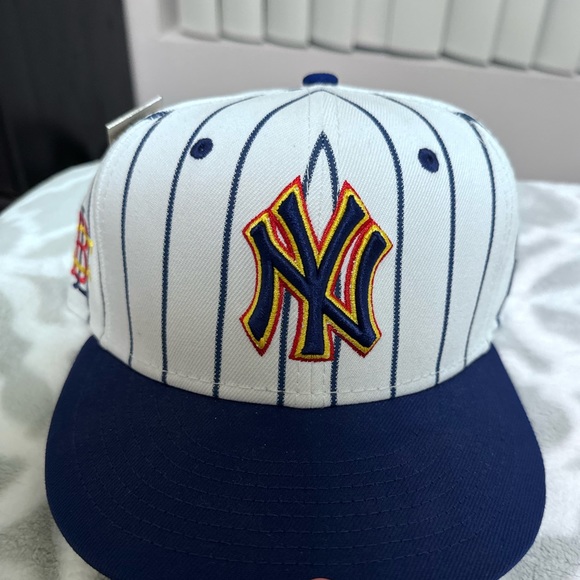 BUBBLE GUM PACK New York Yankees MLB New Era - Picture 2 of 5
